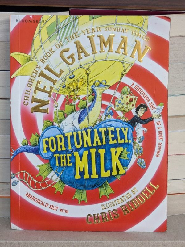 Fortunately, the Milk . . . By Gaiman, Neil|Riddell, Chris|Young, Skottie