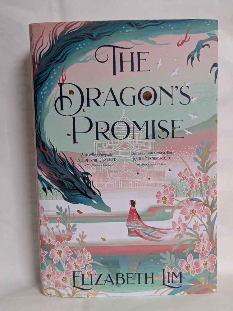 The Dragon's Promiseby Elizabeth Lim