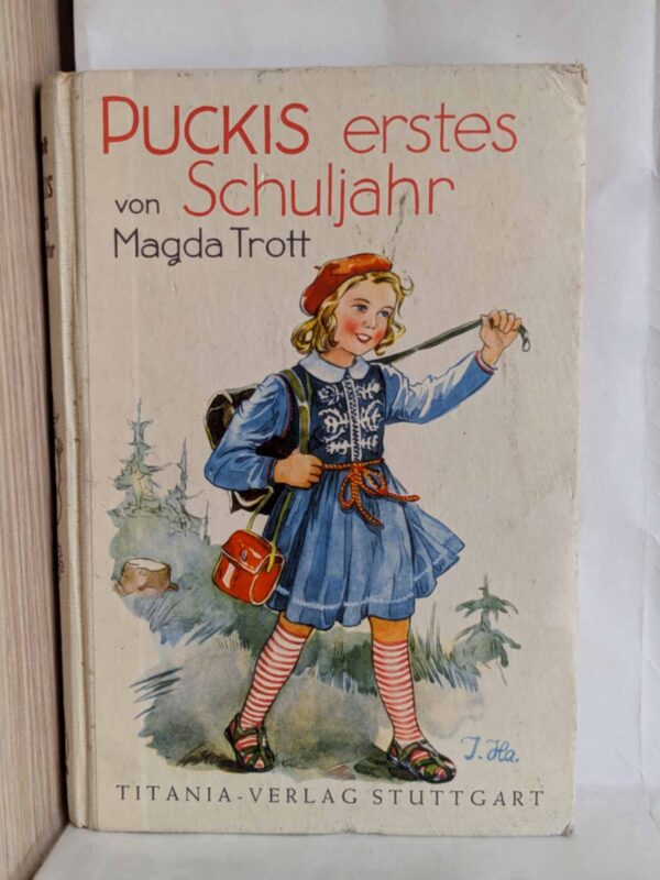 Puckis erstes Schuljahr by Magda Trott