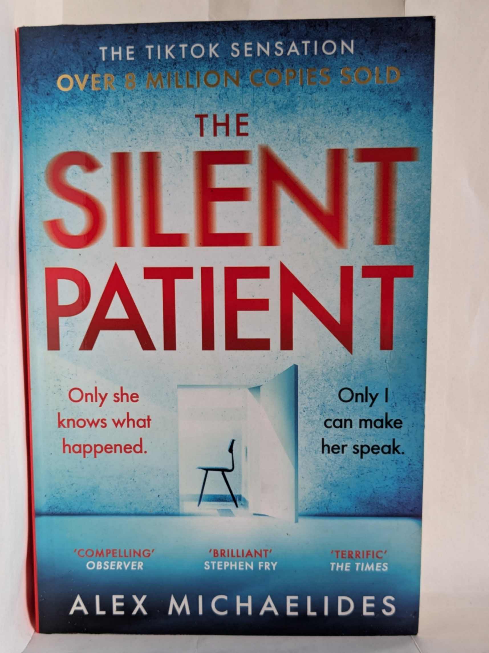 The Silent Patient by Alex Michaelides
