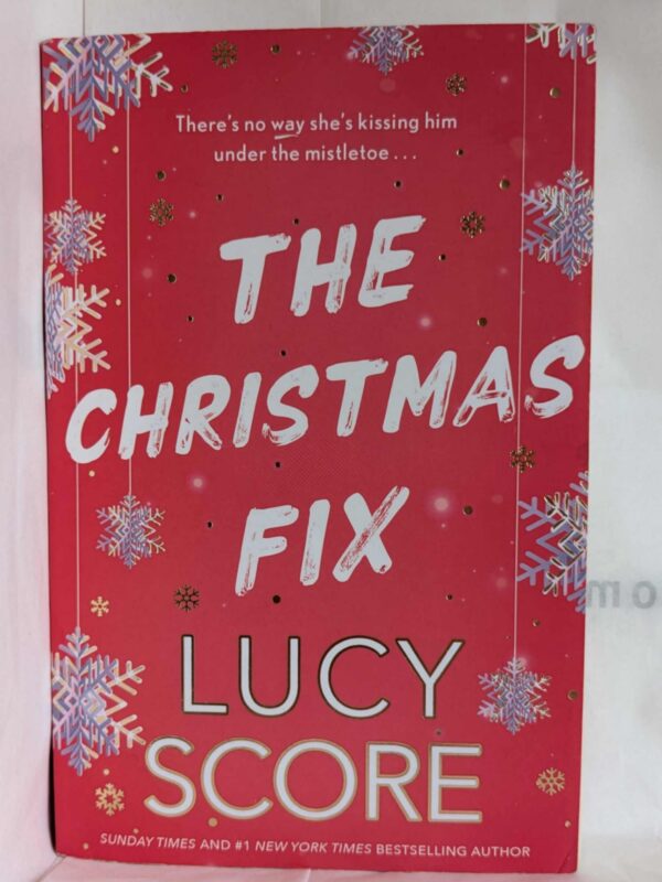 The Christmas Fix (Fixer #2 ) by Lucy Score