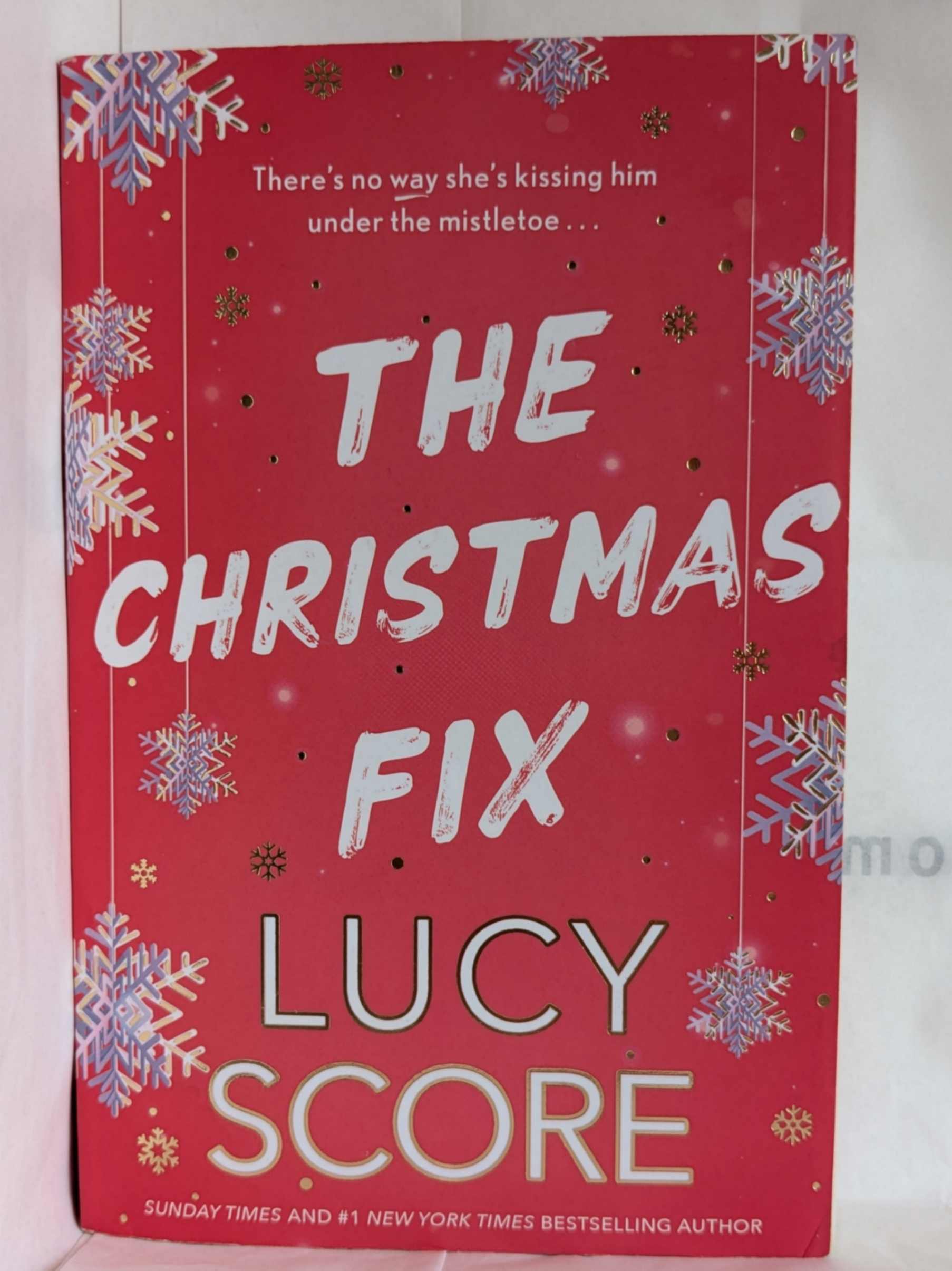 The Christmas Fix (Fixer #2 ) by Lucy Score